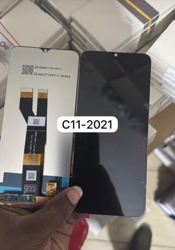 C11 2021 Screen