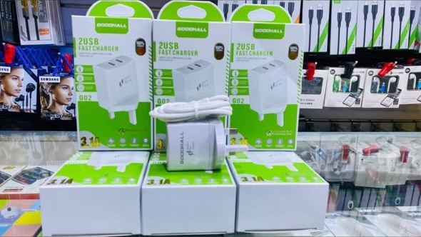 2USB Fast Charger G02