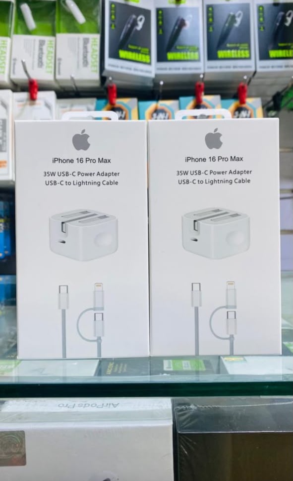 iPhone 16 Pro Max 35W Charger Set