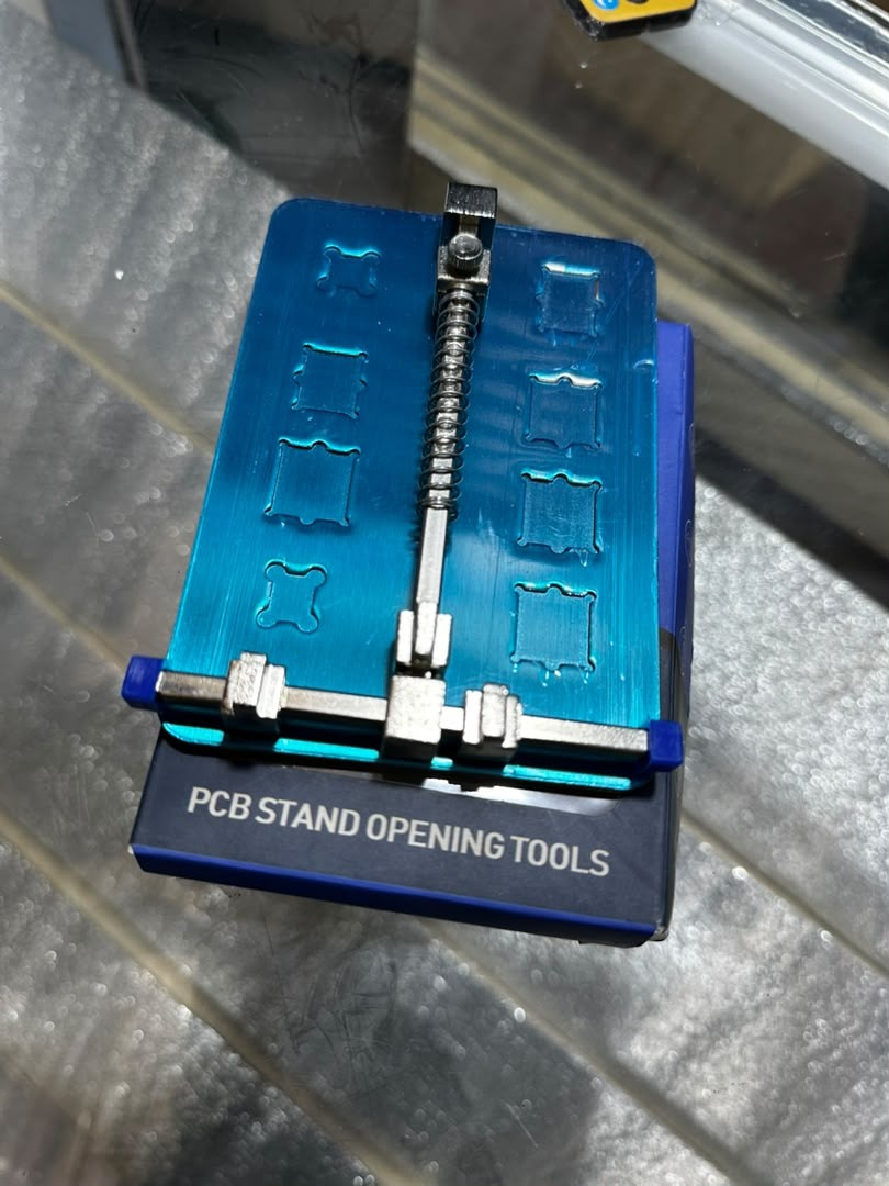 PCB Stand Opening Tool