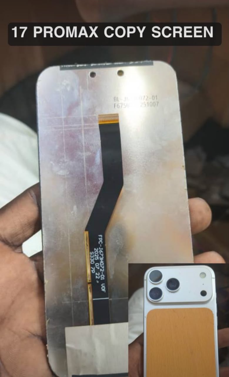 iPhone 17 Pro Max Copy Screen