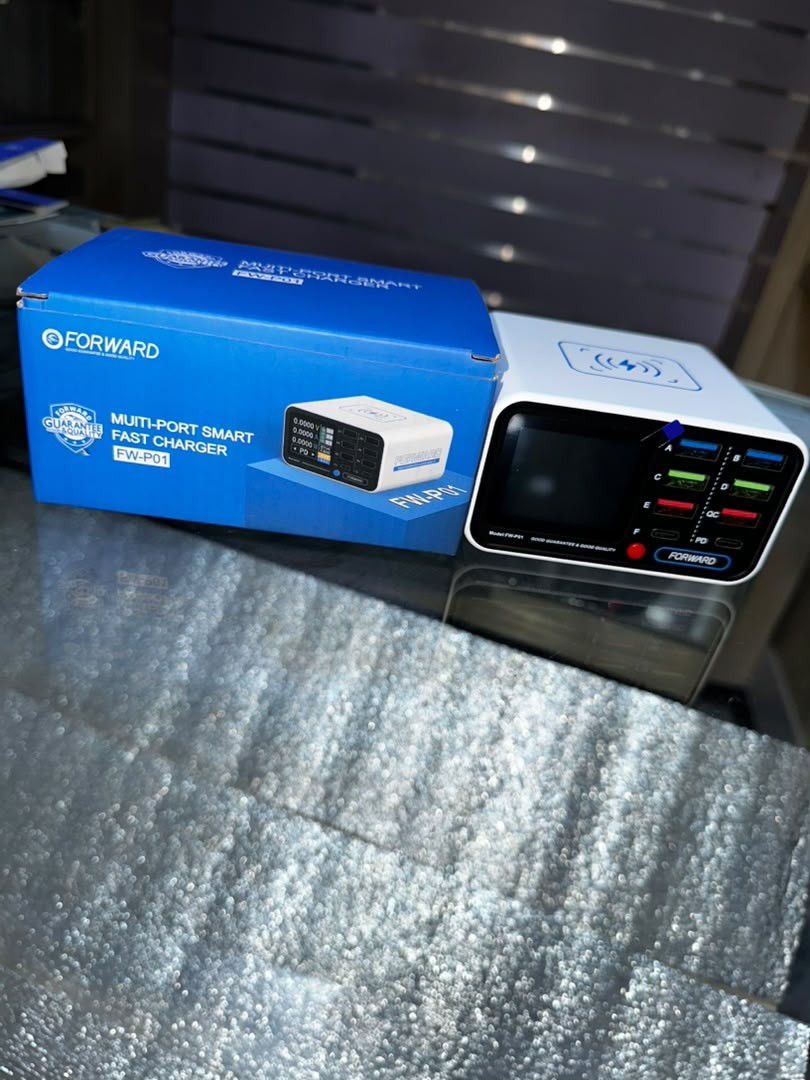 Forward FW-P01 Multi-Port Smart Fast Charger